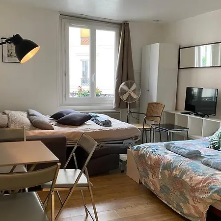 Large, Hyper Central Studio. Historical